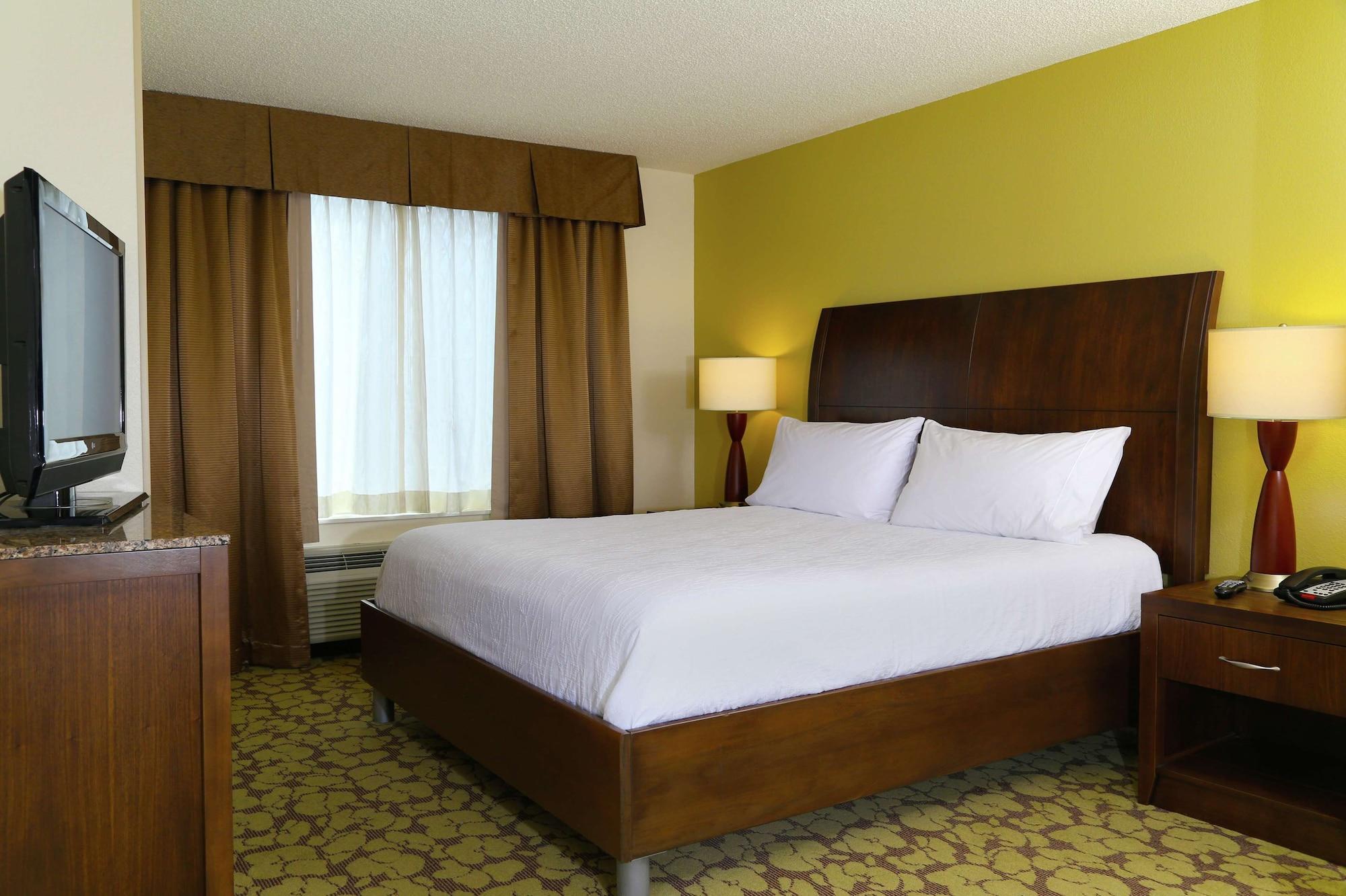 Hilton Garden Inn Tampa East Brandon Exterior foto