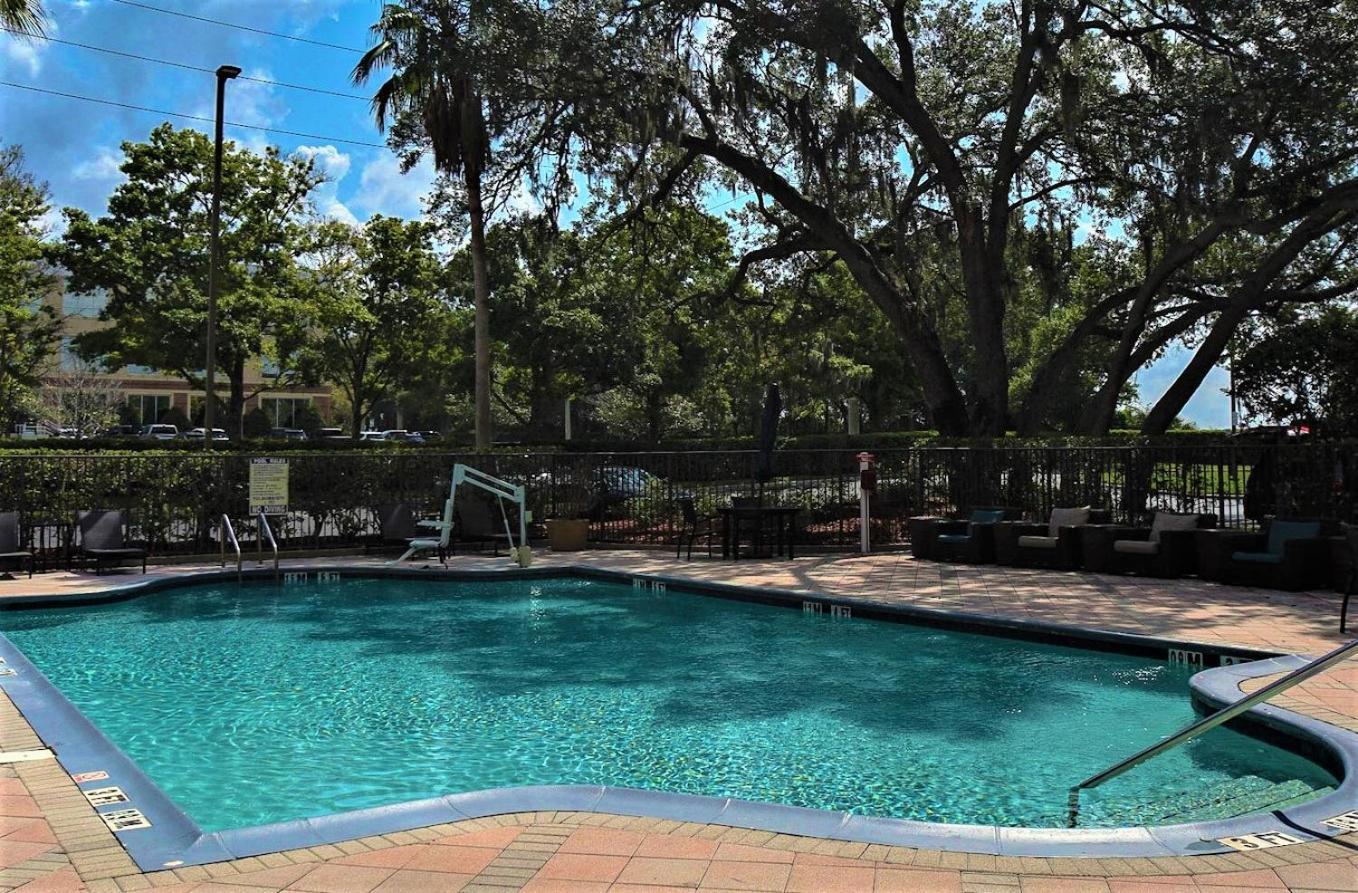 Hilton Garden Inn Tampa East Brandon Exterior foto