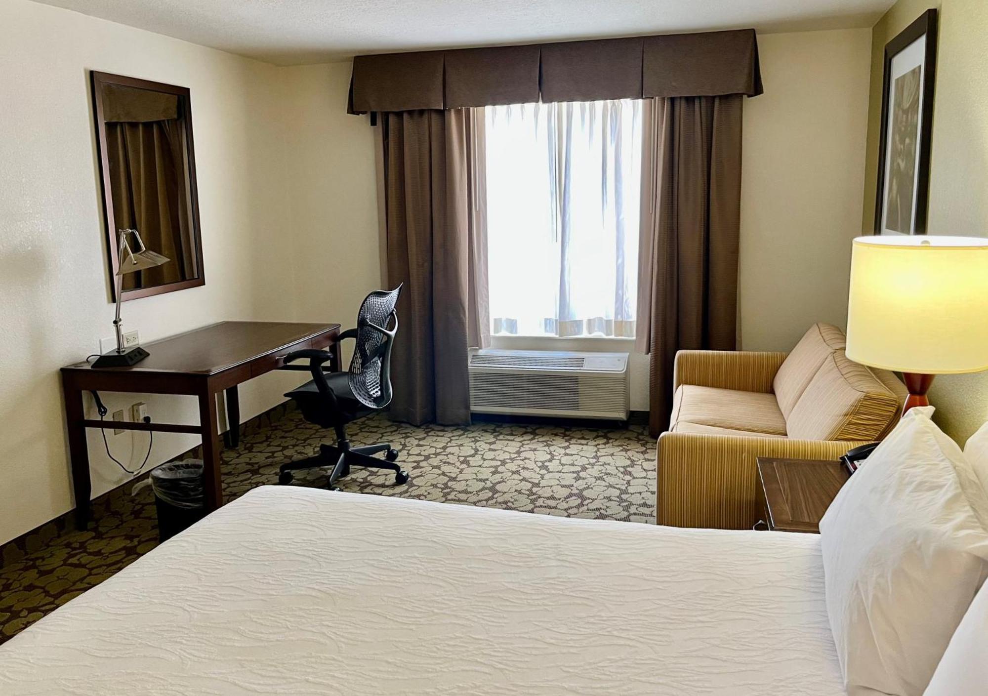 Hilton Garden Inn Tampa East Brandon Exterior foto