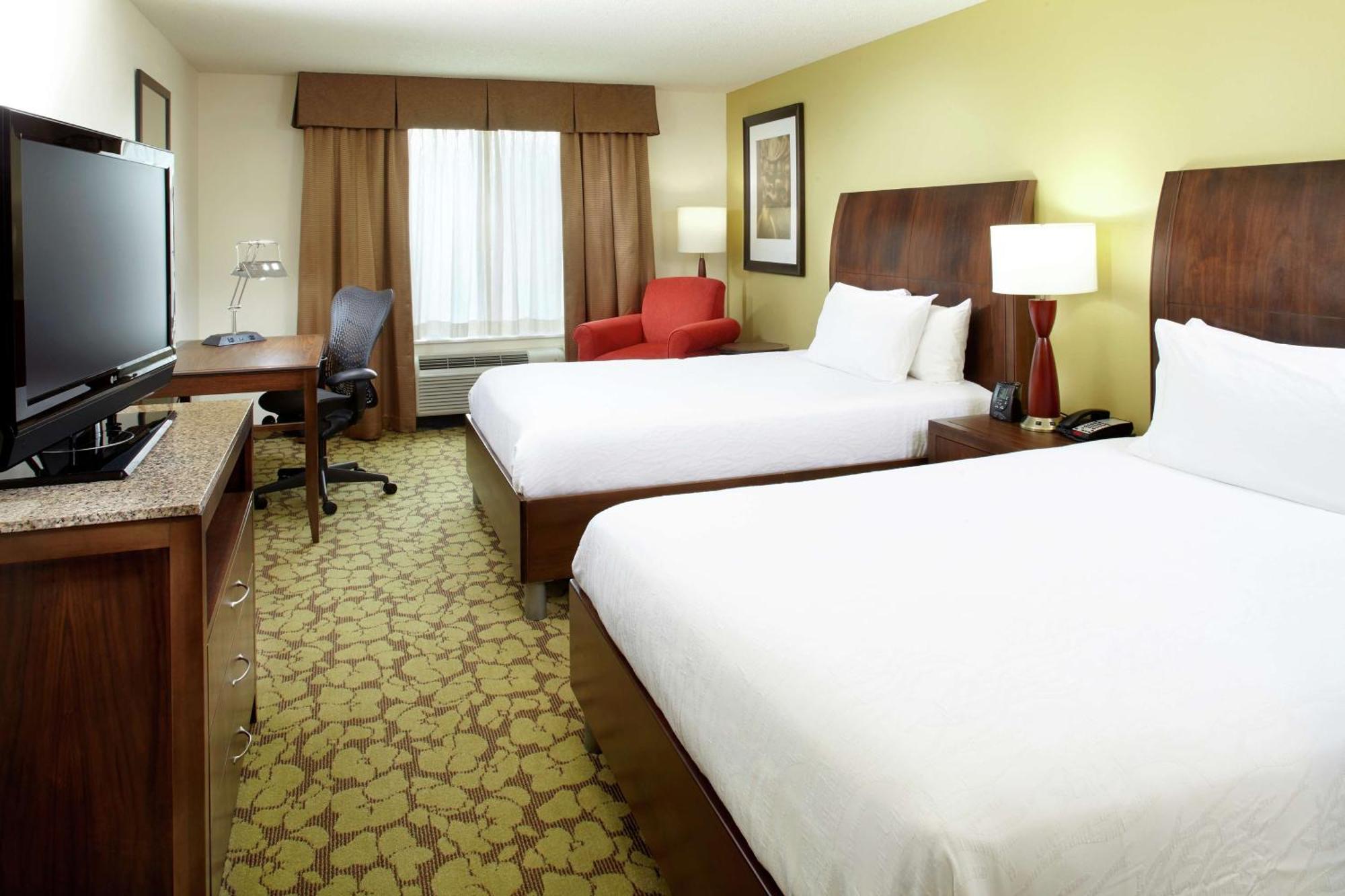 Hilton Garden Inn Tampa East Brandon Exterior foto